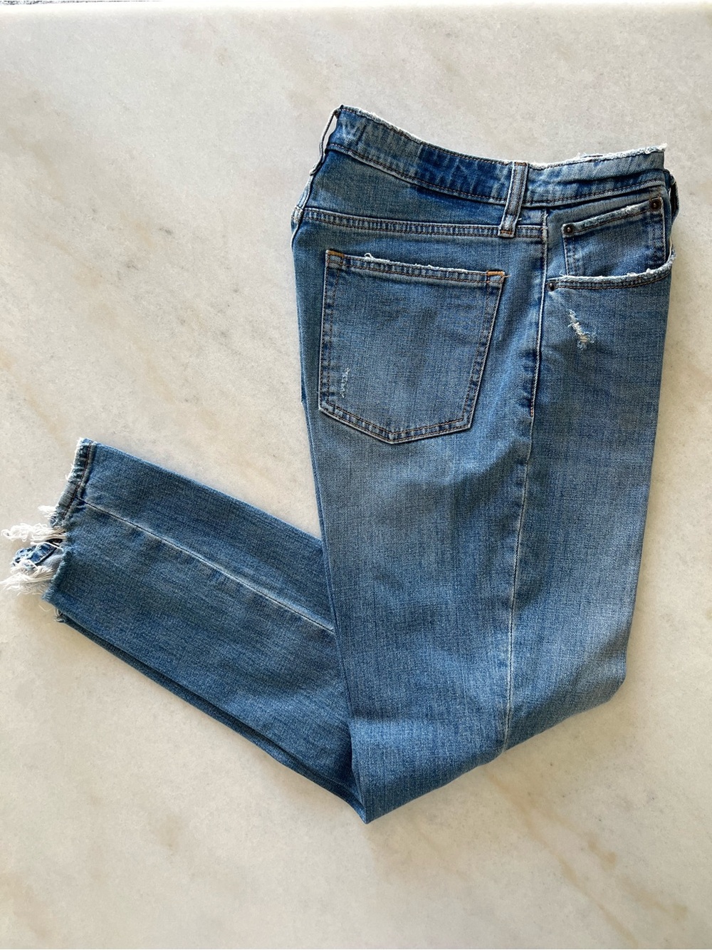 Abercrombie & Fitch Light Wash High-Rise Skinny Jeans